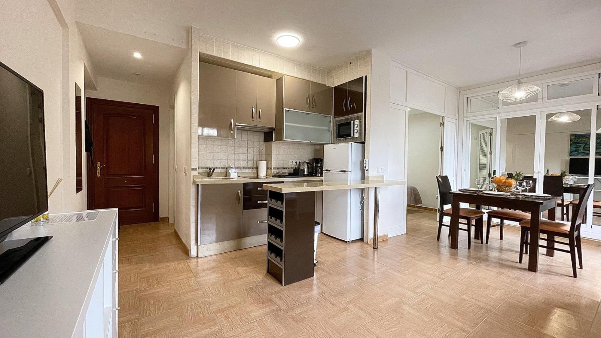Beachfront 1Br Apartment In Center Of Marbella! 外观 照片