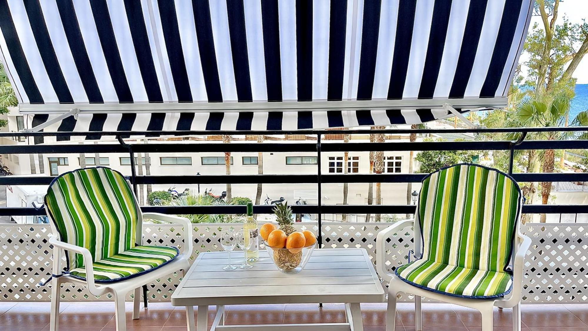 Beachfront 1Br Apartment In Center Of Marbella! 外观 照片